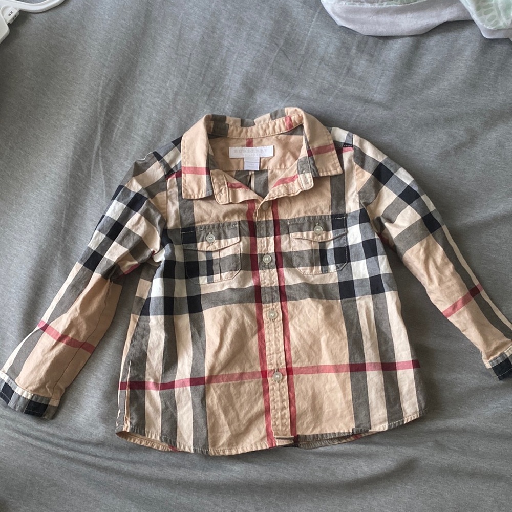 Burberry 18 months authentic
